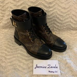 ❌SOLD❌Louis Vuitton Wonderland Flat Ranger Boots